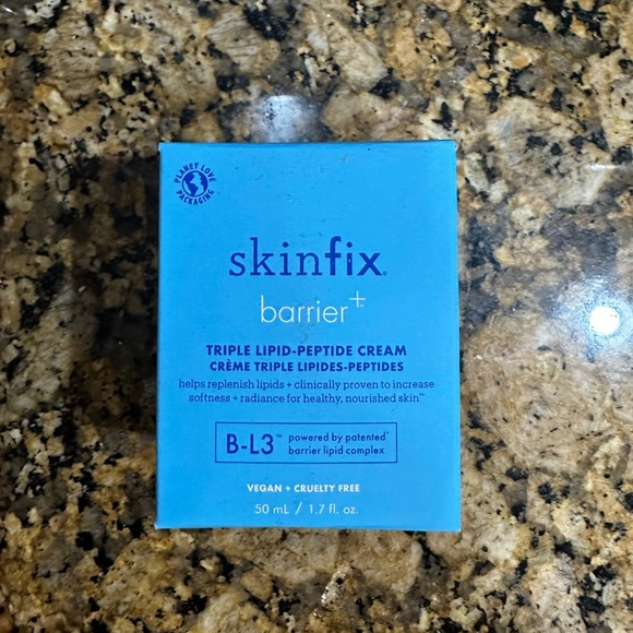 Skinfix Barrier Triple lipid-peptide cream - Picture 1 of 1